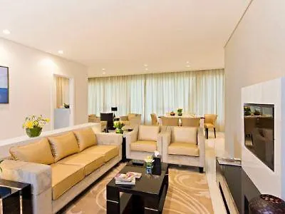 Damac Maison Canal Views Dubaj Apartmanhotel