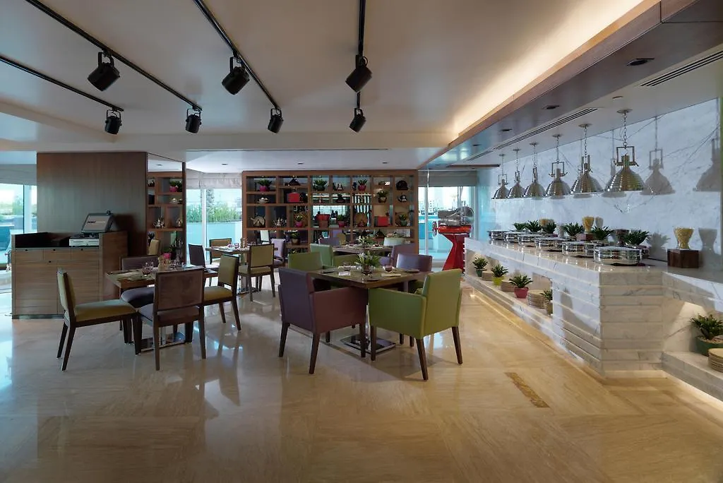 ***** Apartmanhotel Damac Maison Canal Views Dubaj Egyesült Arab Emírségek