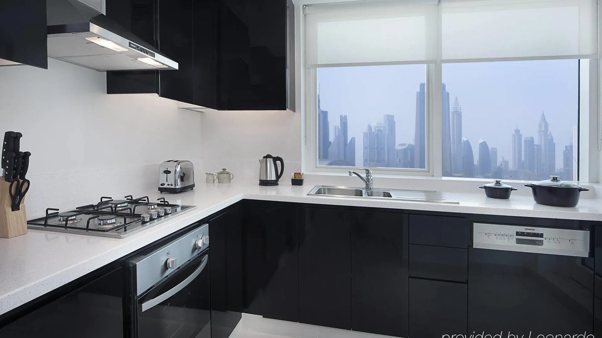 ***** Apartmanhotel Damac Maison Canal Views Dubaj Egyesült Arab Emírségek
