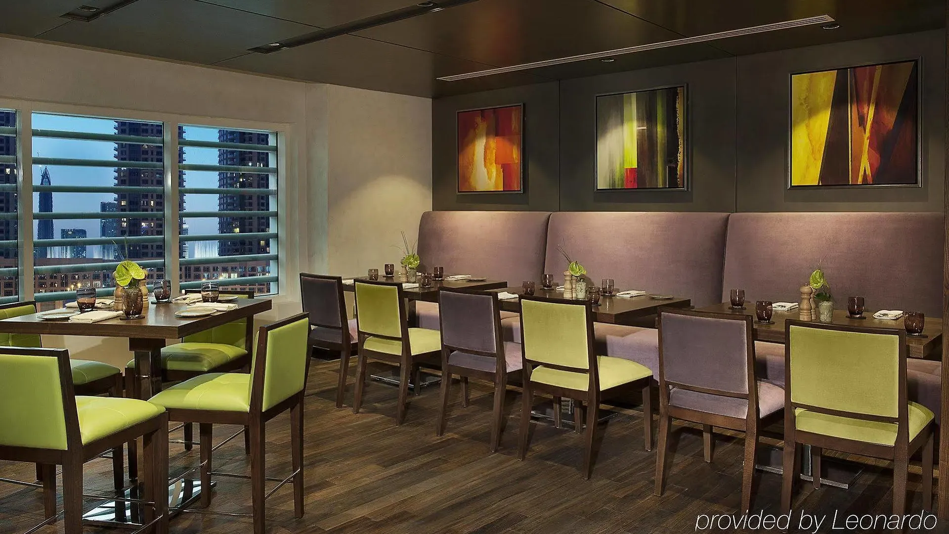 Damac Maison Canal Views Dubaj Apartmanhotel