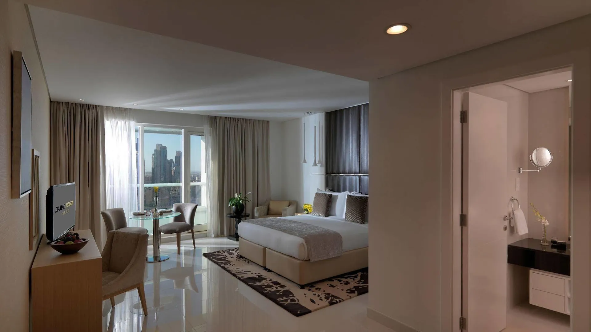 Damac Maison Canal Views Dubaj